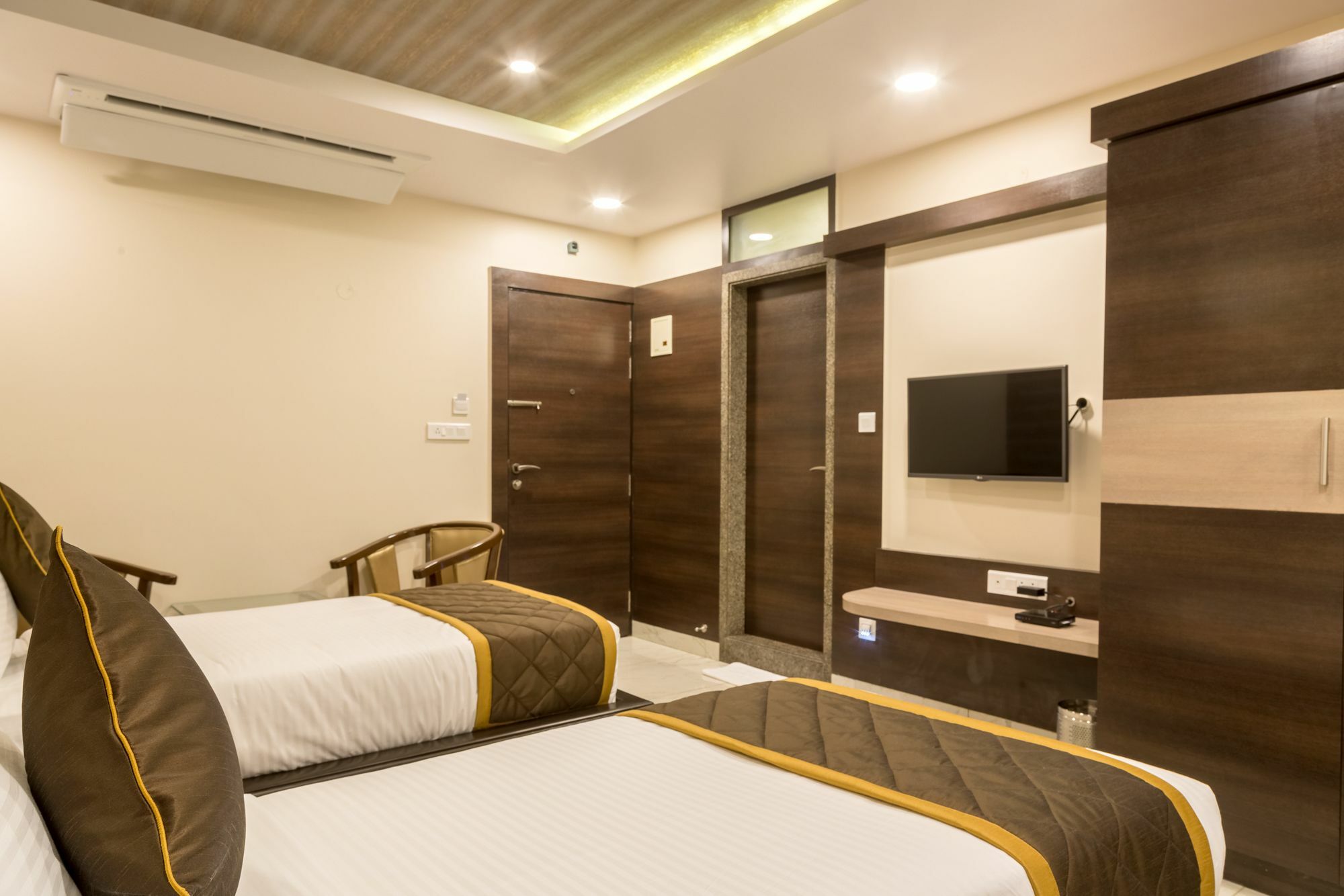 Oyo 9249 Jk Residency Hotel Bangalore Luaran gambar